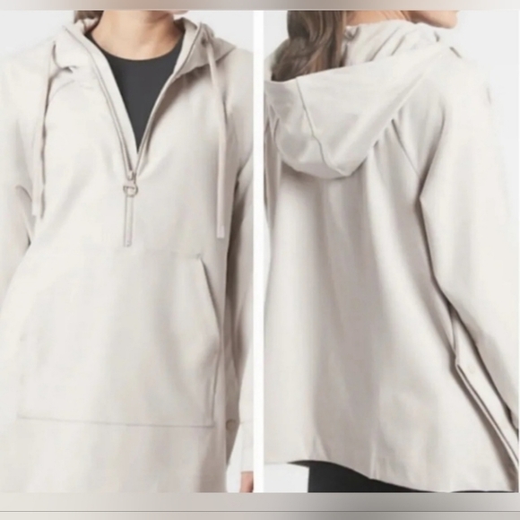 Athleta Women's  Glacier Handkerchief Poncho Hoody oversized Outdoor  XS - Picture 3 of 17